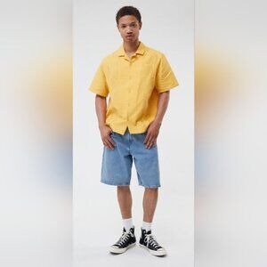 EUC Pacsun Men's Size M Cropped Boxy Alex Camp Embroidered  Button Down Shirt